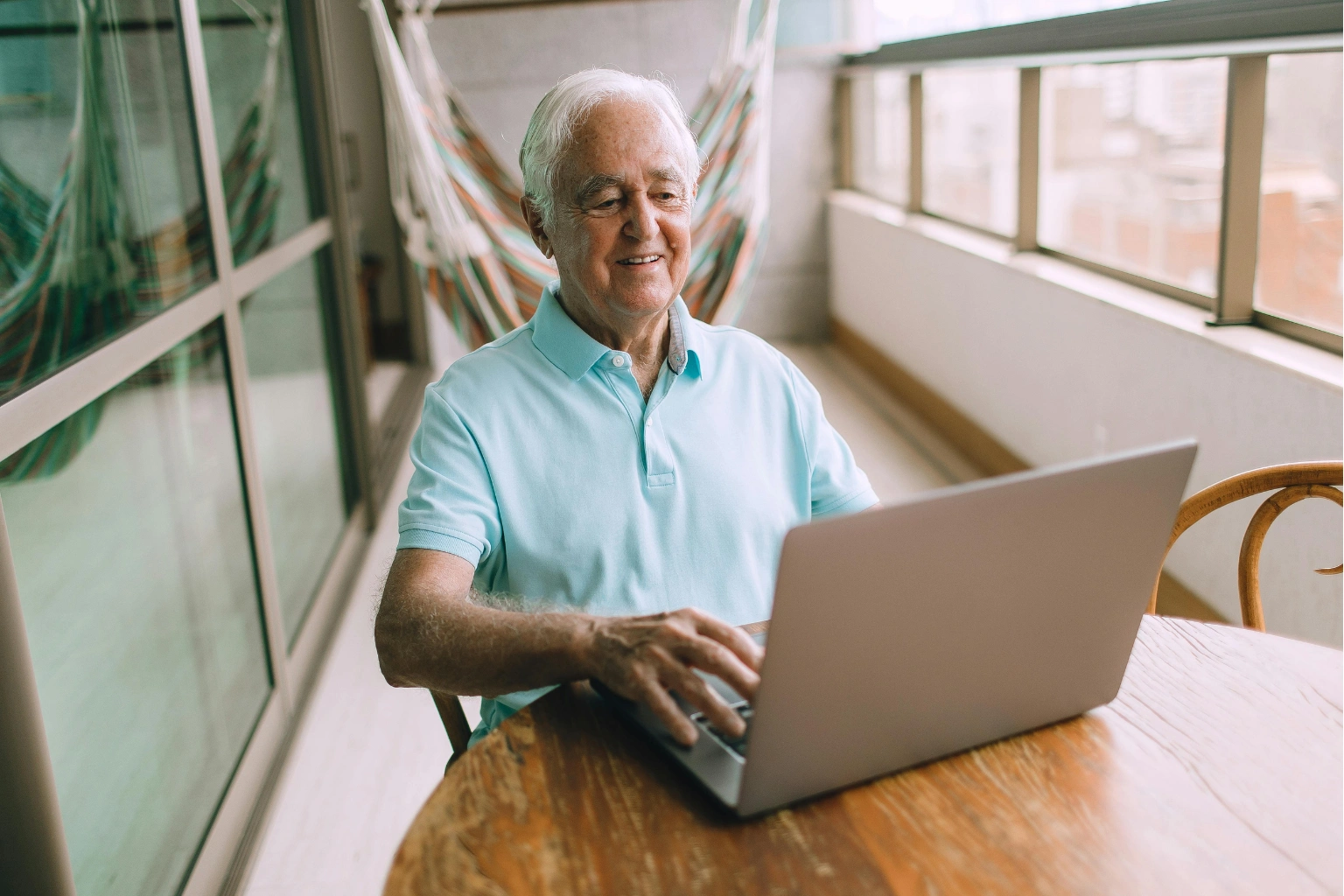 Vip elderly easy gps for seniors