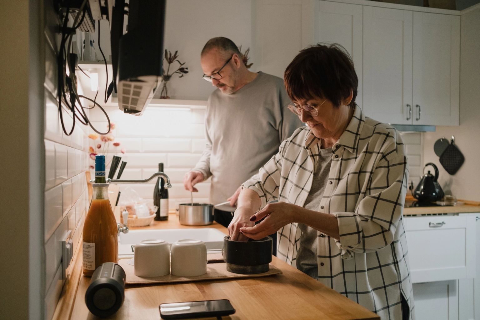 Vip elderly adaptive strategies cooking for arthritis